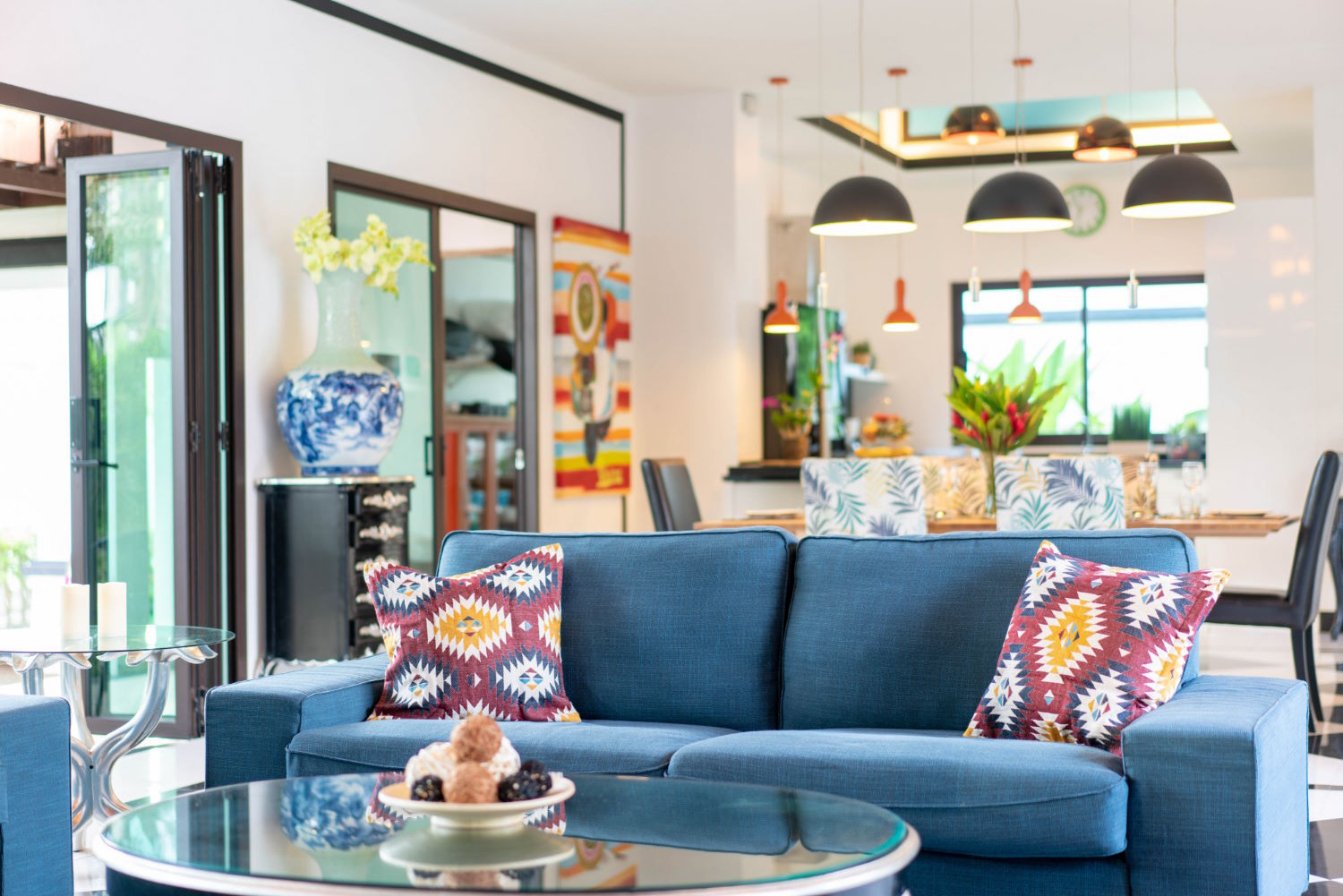 Rynek nieruchomości w Alicante jest niezwykle zróżnicowany i oferuje wiele możliwości dostosowanych do indywidualnych potrzeb klientów